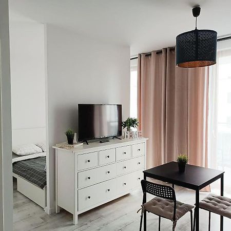 Apartament Niedaleko Centrum Warszawy Varşova Dış mekan fotoğraf