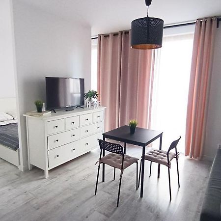 Apartament Niedaleko Centrum Warszawy Varşova Dış mekan fotoğraf