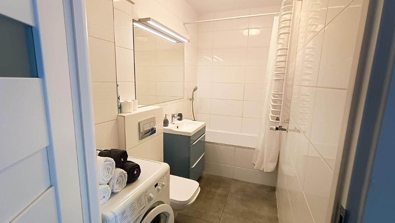 Apartament Niedaleko Centrum Warszawy Varşova Dış mekan fotoğraf